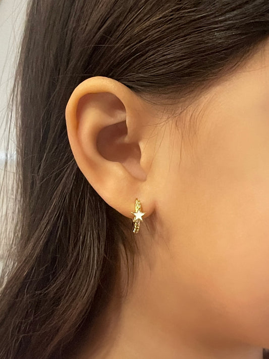 Mini Star Earrings