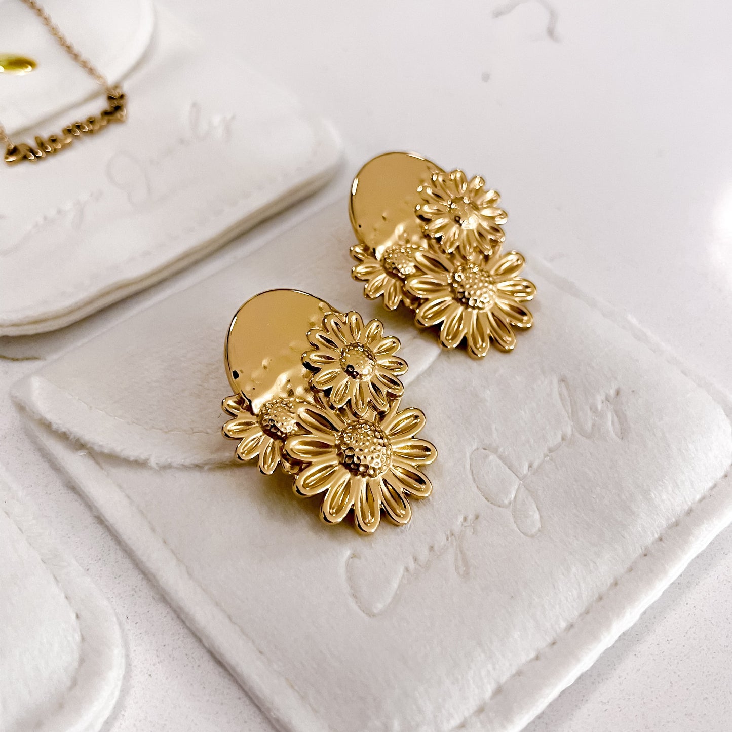 Alana Earrings