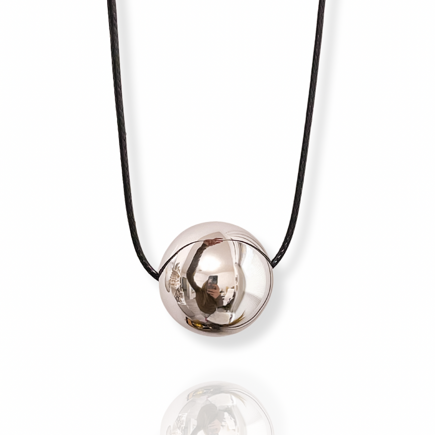 Luz Necklace