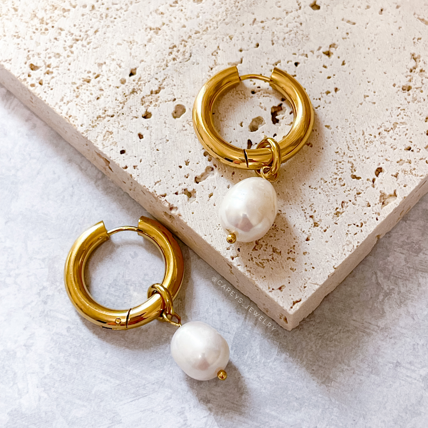 Perlita Hoops
